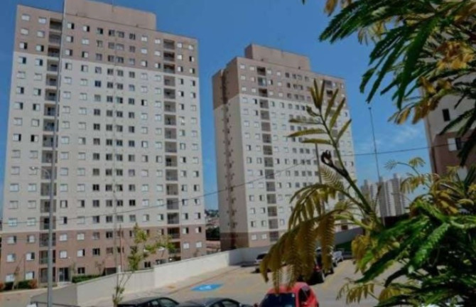 Apartamento com 2 Quartos à Venda,  em Vila da Oportunidade - Carapicuíba