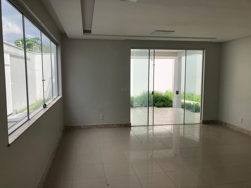 Imagem Casa com 4 Quartos à Venda, 381 m²em Guanabara - Ananindeua