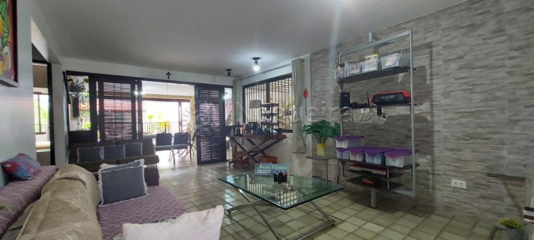 Imagem Casa com 3 Quartos à Venda, 476 m² em Monteiro - Recife Imagem Casa com 3 Quartos à Venda, 476 m² em Monteiro - Recife