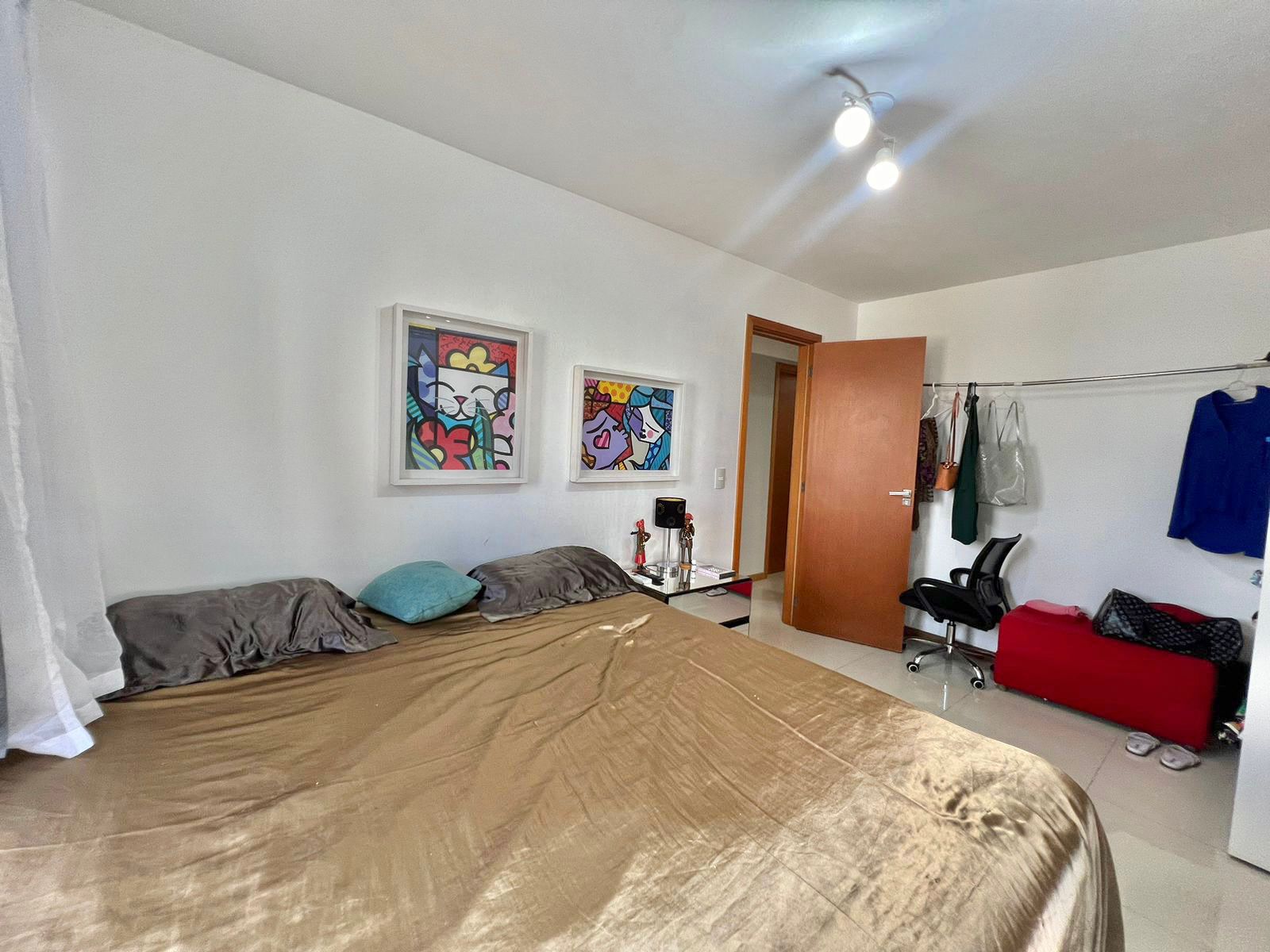 Imagem Apartamento com 4 Quartos à Venda, 175 m²em São Brás - Belém Imagem Apartamento com 4 Quartos à Venda, 175 m²em São Brás - Belém