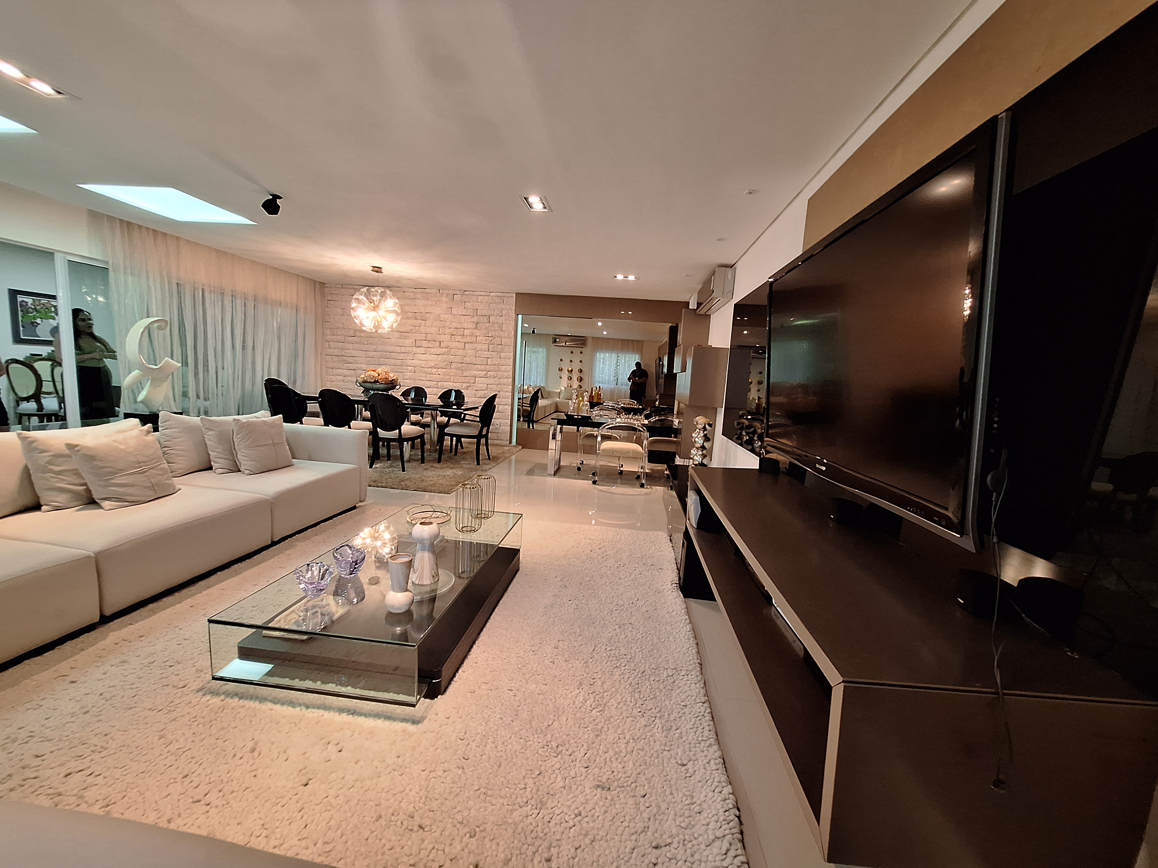 Imagem Casa de Condomínio com 4 Quartos à Venda, 242 m²em De Lourdes - Fortaleza Imagem Casa de Condomínio com 4 Quartos à Venda, 242 m²em De Lourdes - Fortaleza