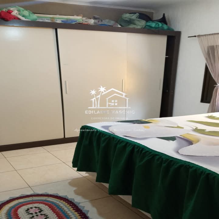 Imagem Casa com 2 Quartos à Venda, 77 m² em Itaóca - Mongaguá Imagem Casa com 2 Quartos à Venda, 77 m² em Itaóca - Mongaguá