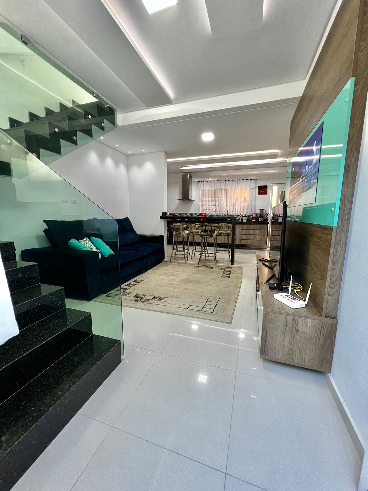 Sobrado com 3 Quartos à Venda, 84 m²em Caiçara - Praia Grande