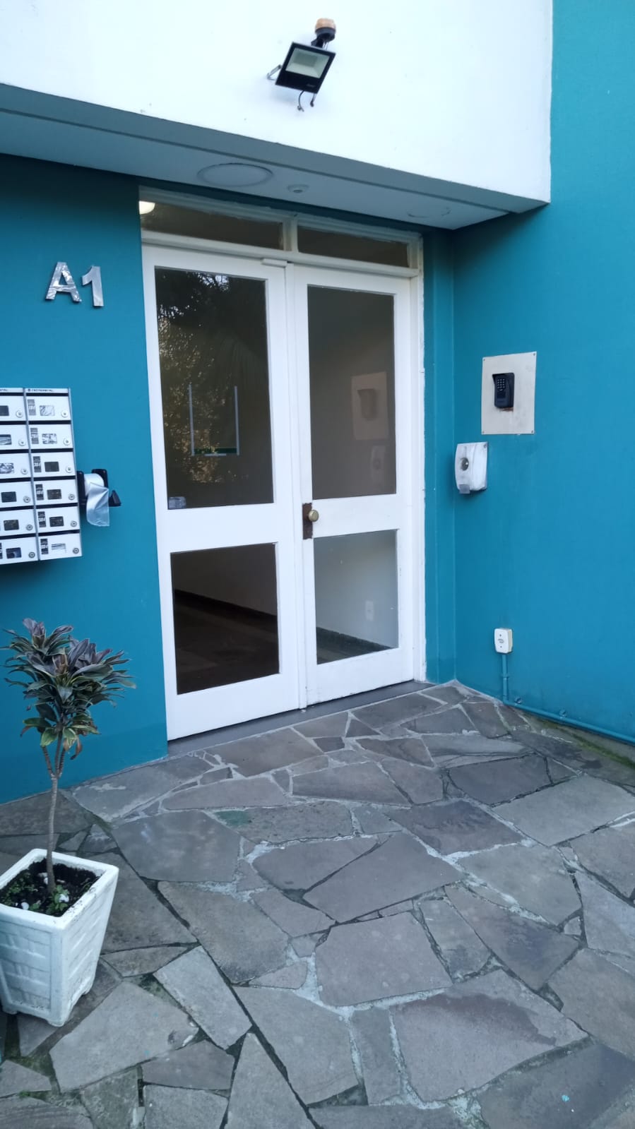 Imagem Apartamento com 2 Quartos à Venda, 52 m² em Morro Santana - Porto Alegre