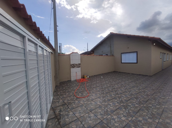 Imagem Casa com 2 Quartos à Venda, 62 m² em Jd. Jamaica - Itanhaém Imagem Casa com 2 Quartos à Venda, 62 m² em Jd. Jamaica - Itanhaém