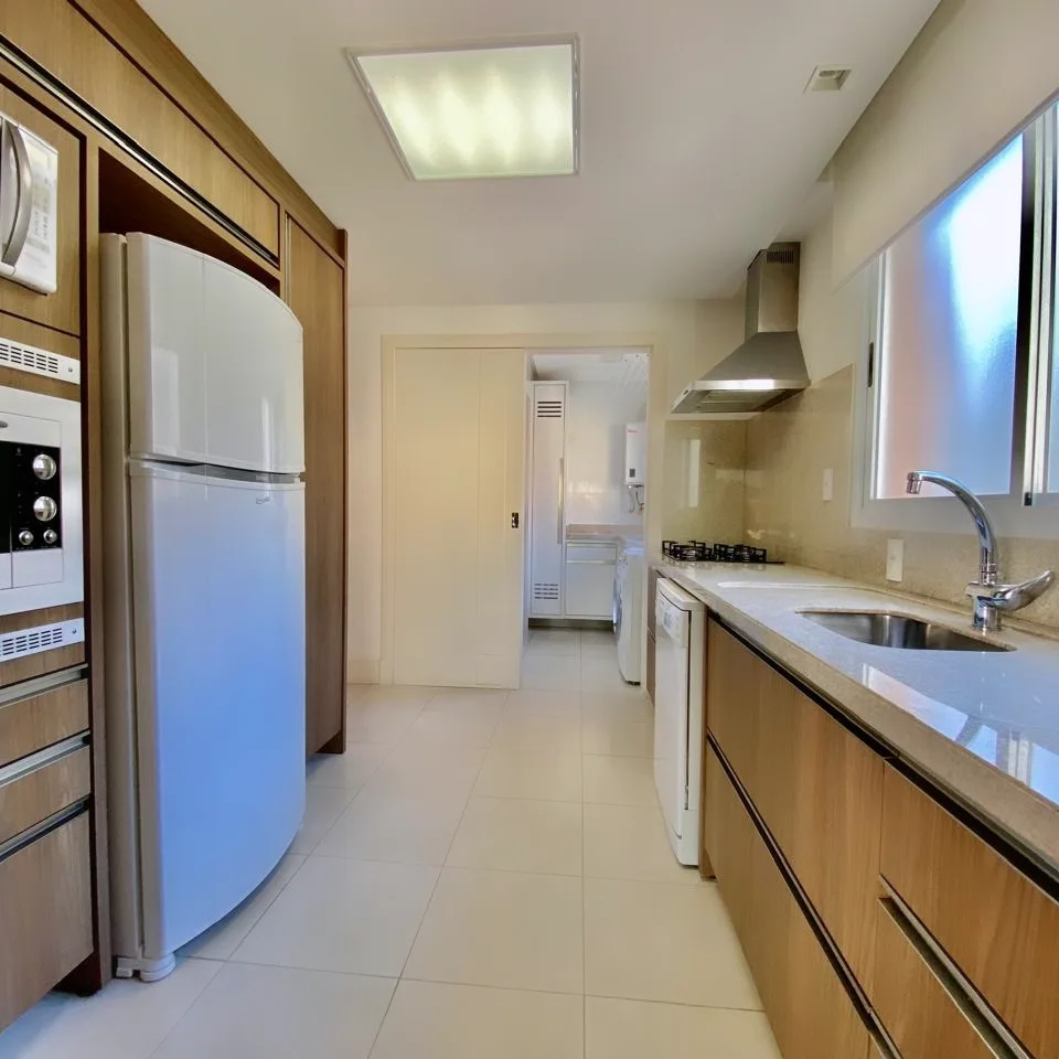 Imagem Apartamento com 3 Quartos à Venda, 134 m²em Centro - Criciúma