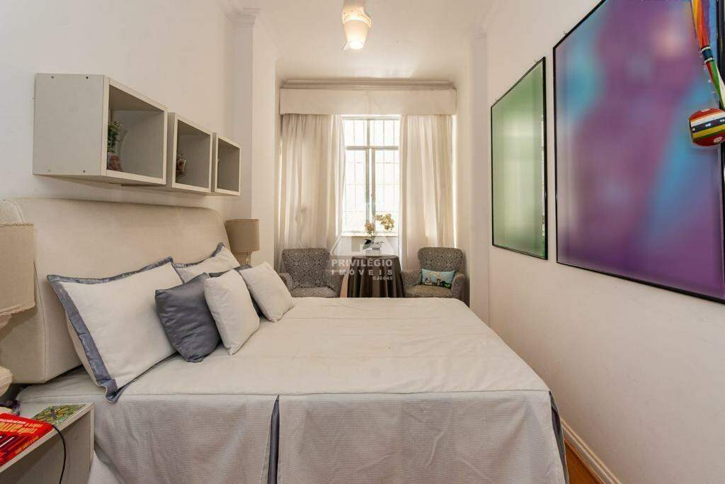 Imagem Apartamento com 3 Quartos à Venda, 195 m²em Copacabana - Rio de Janeiro Imagem Apartamento com 3 Quartos à Venda, 195 m²em Copacabana - Rio de Janeiro