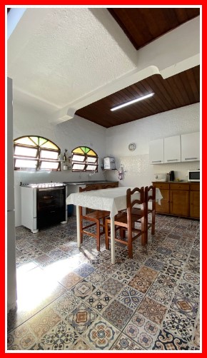 Imagem Sobrado com 5 Quartos à Venda, 197 m²em Canto do Forte - Praia Grande