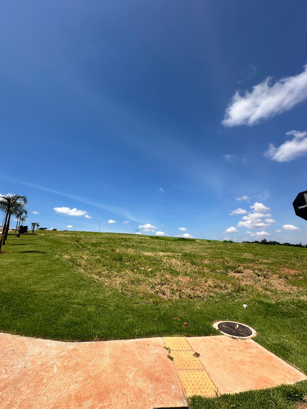 Imagem Terreno em Condomínio à Venda, 540 m²em Residencial Jatibela - Campinas Imagem Terreno em Condomínio à Venda, 540 m²em Residencial Jatibela - Campinas