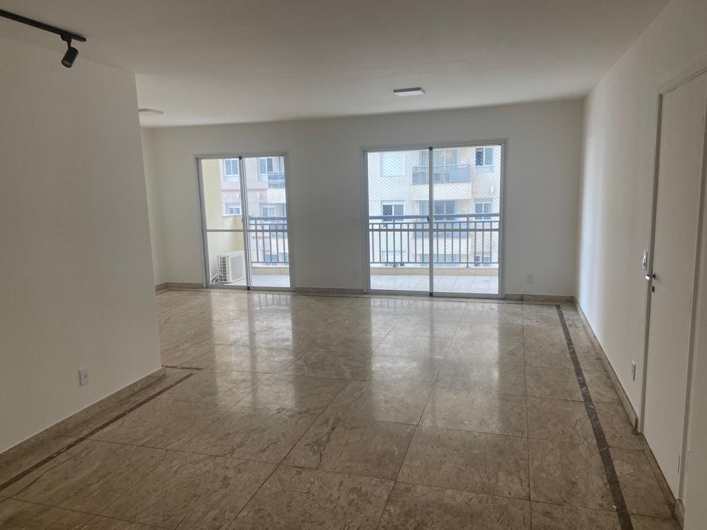 Apartamento com 3 Quartos para Alugar, 165 m²em Alphaville Centro Industrial e Empresarial/Alphaville. - Barueri