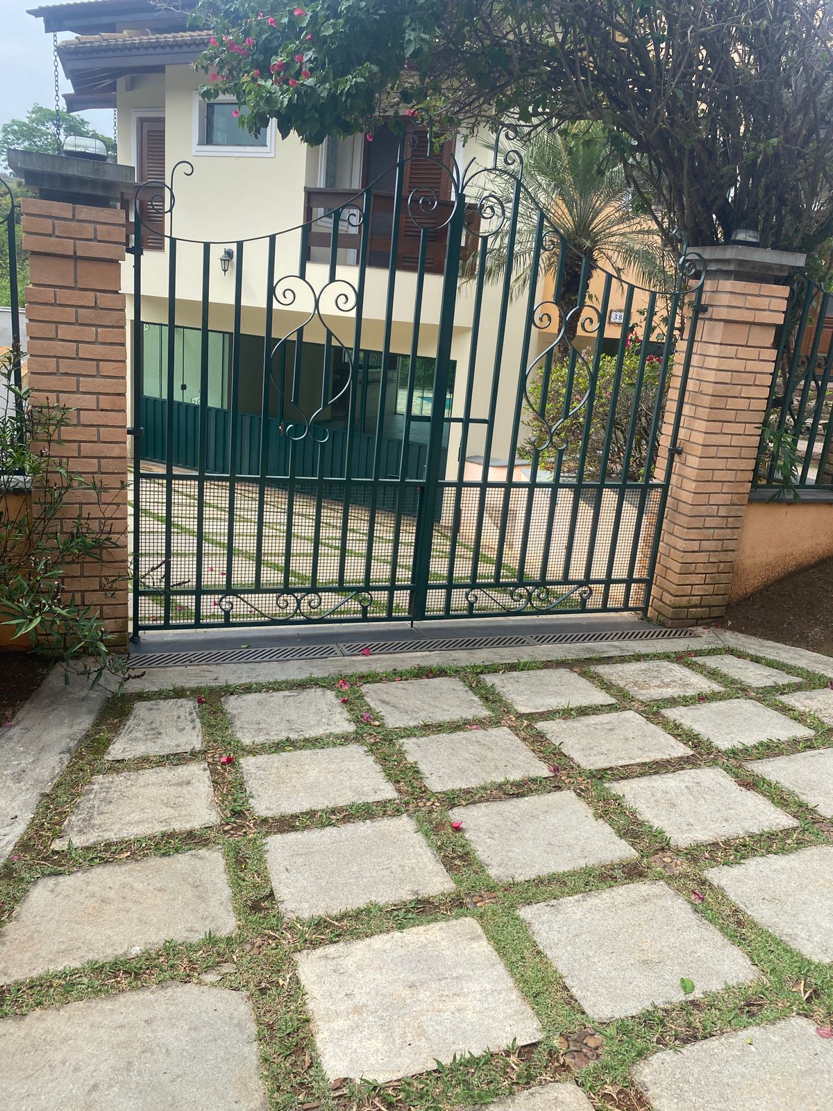 Imagem Casa de Condomínio com 4 Quartos à Venda, 413 m² em Condomínio Flamboyant-B - Atibaia Imagem Casa de Condomínio com 4 Quartos à Venda, 413 m² em Condomínio Flamboyant-B - Atibaia