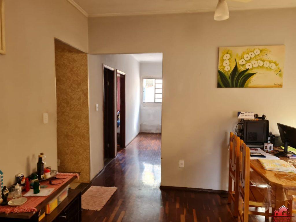 Imagem Casa com 4 Quartos à Venda, 213 m²em Jardim Petrópolis - Bauru