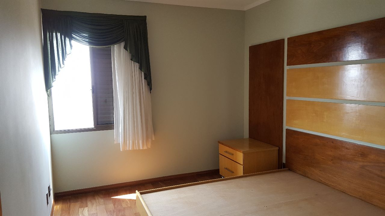 Imagem Apartamento com 3 Quartos para Alugar, 100 m²em Vila Bastos - Santo André
