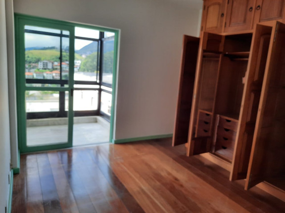 Imagem Apartamento com 3 Quartos à Venda, 119 m² em Várzea - Teresópolis