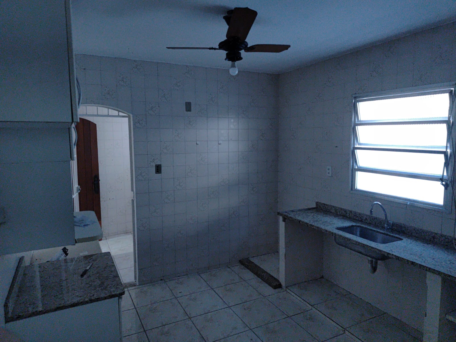 Imagem Casa com 2 Quartos à Venda, 160 m²em Barro Vermelho - São Gonçalo Imagem Casa com 2 Quartos à Venda, 160 m²em Barro Vermelho - São Gonçalo