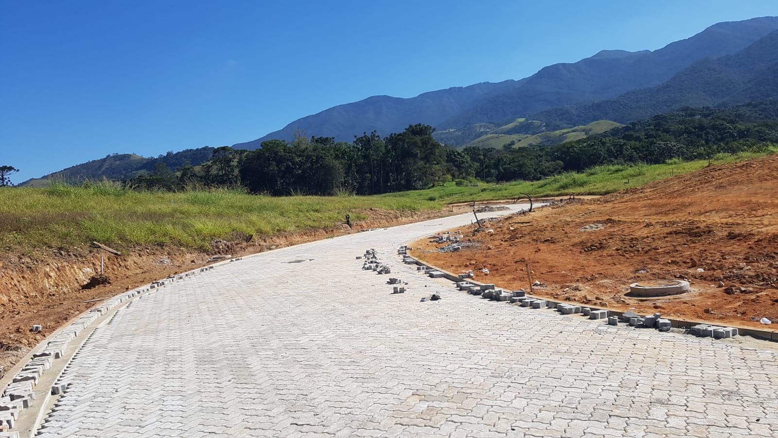 Imagem Terreno à Venda ou Temporada, 450 m²em São Francisco Xavier - São José dos Campos Imagem Terreno à Venda ou Temporada, 450 m²em São Francisco Xavier - São José dos Campos