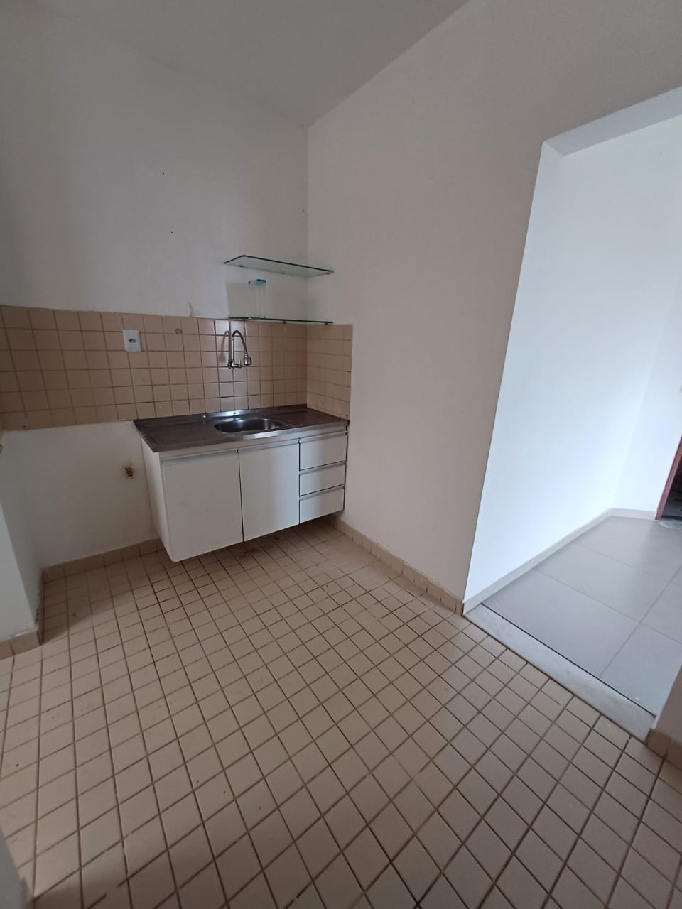 Imagem Apartamento com 2 Quartos para Alugar, 60 m²em Centro - Lauro de Freitas Imagem Apartamento com 2 Quartos para Alugar, 60 m²em Centro - Lauro de Freitas