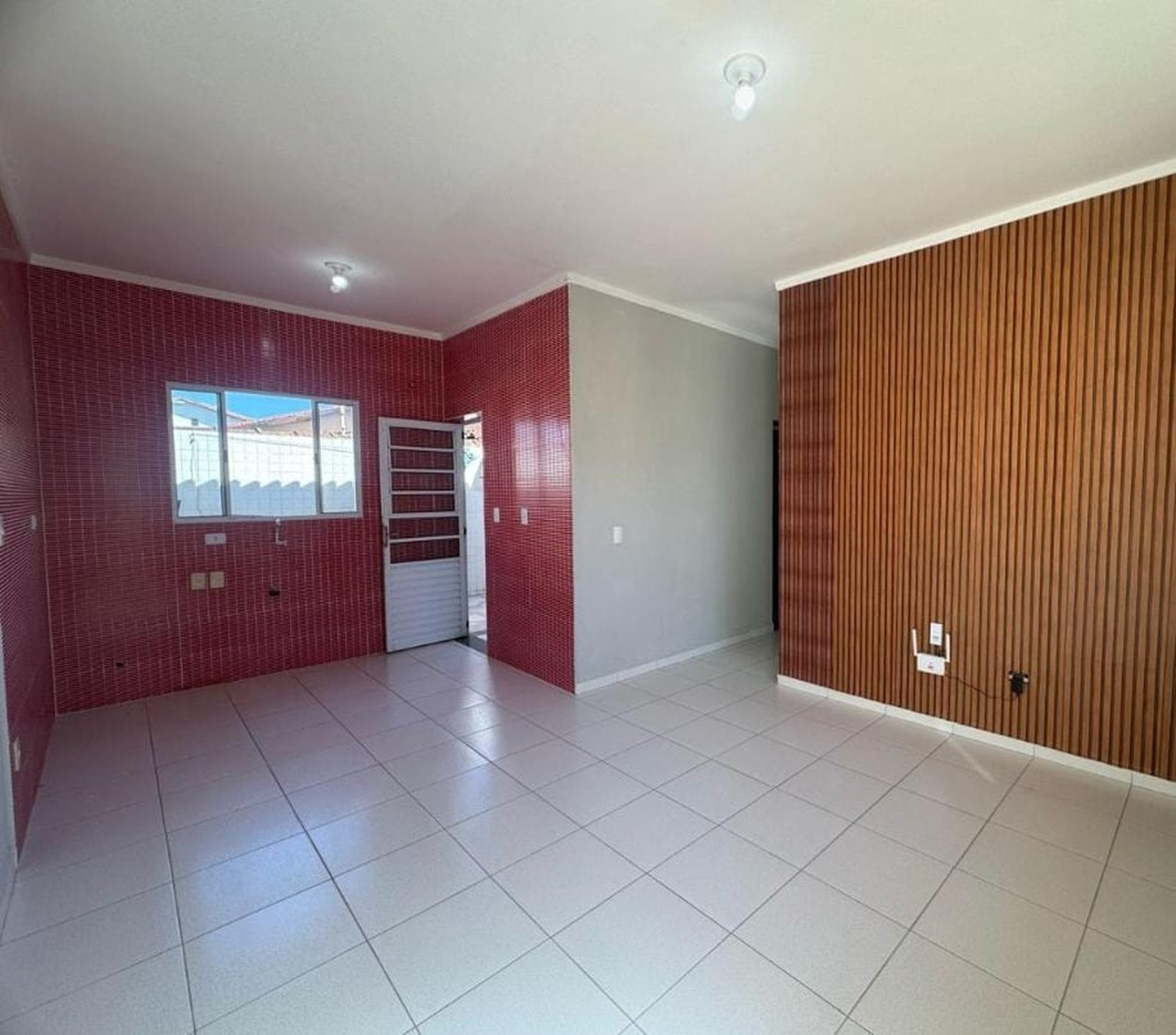 Casa com 2 Quartos à Venda, 67 m² em Nova Itanhaém (Praia) - Itanhaém