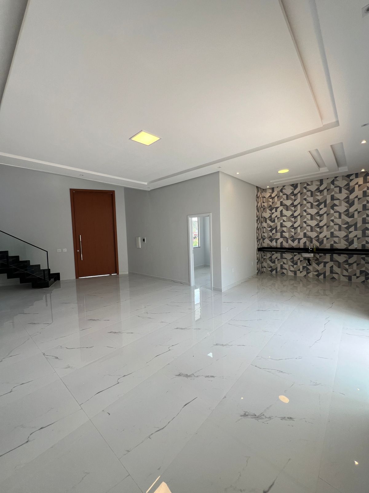 Imagem Casa de Condomínio com 4 Quartos à Venda, 368 m²em Ponta Negra - Manaus