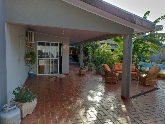 Imagem Casa com 2 Quartos à Venda, 150 m²em Bourbon - Foz do Iguaçu Imagem Casa com 2 Quartos à Venda, 150 m²em Bourbon - Foz do Iguaçu