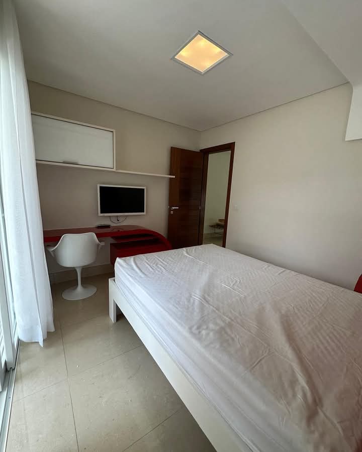 Imagem Casa de Condomínio com 4 Quartos para Alugar, 350 m²em Vila de Abrantes (Abrantes) - Camaçari Imagem Casa de Condomínio com 4 Quartos para Alugar, 350 m²em Vila de Abrantes (Abrantes) - Camaçari