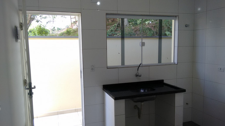 Imagem Casa com 1 Quarto para Alugar, 30 m² em Vila Mangalot - São Paulo