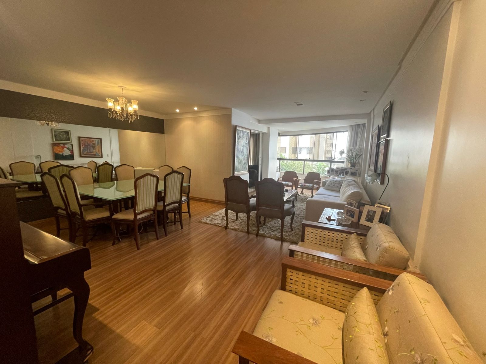 Imagem Apartamento com 3 Quartos à Venda, 167 m²em Setor Bueno - Goiânia