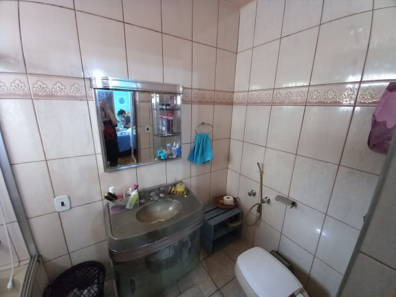 Imagem Casa com 2 Quartos à Venda ou Locação, 120 m² em Centro - Taubaté