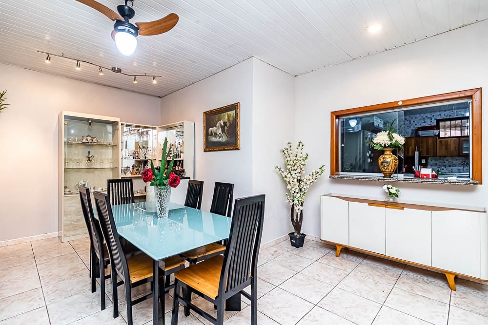 Imagem Casa com 3 Quartos à Venda, 700 m²em Águas Lindas - Ananindeua Imagem Casa com 3 Quartos à Venda, 700 m²em Águas Lindas - Ananindeua