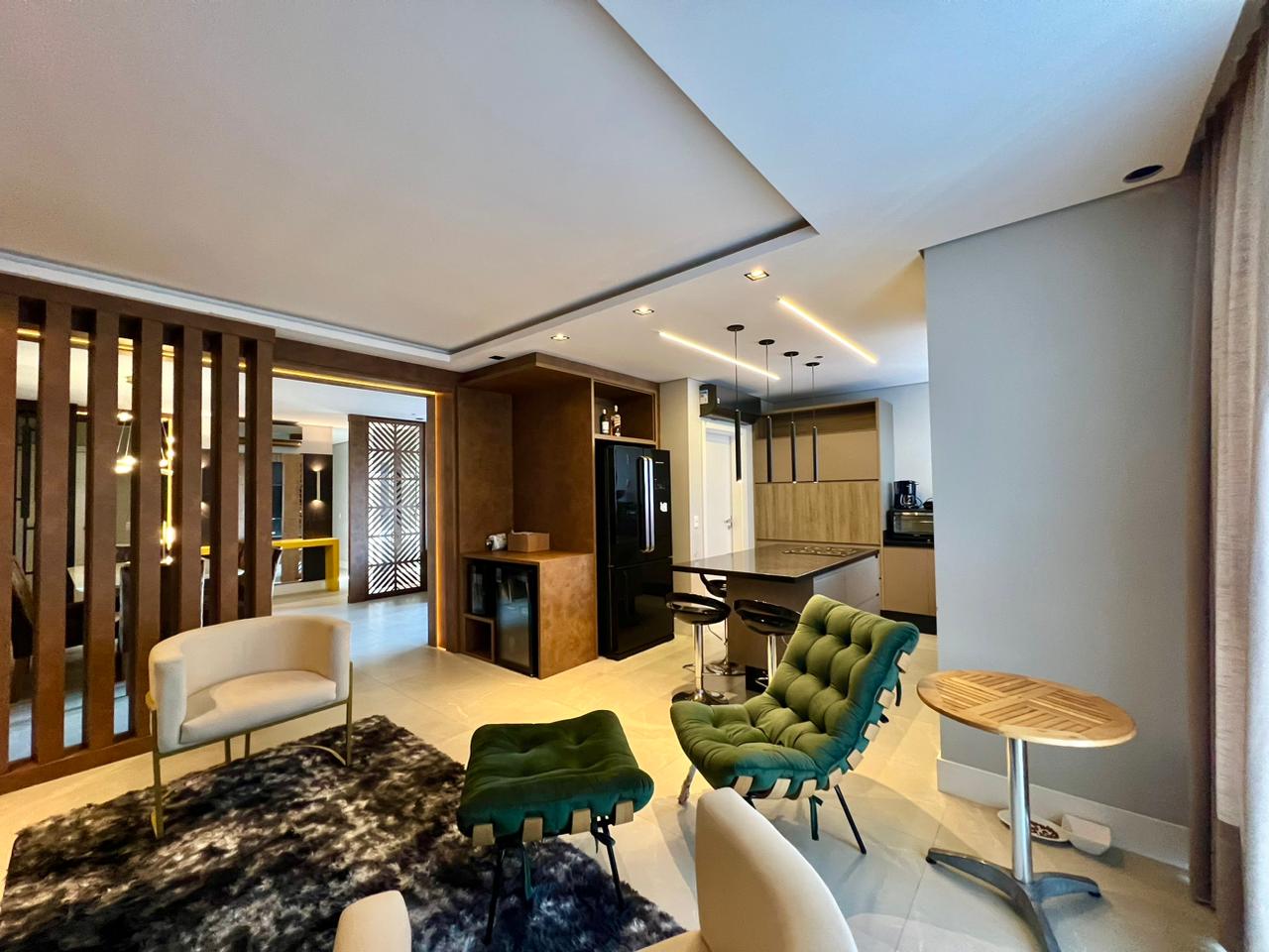 Imagem Apartamento com 3 Quartos à Venda, 143 m²em Centro - Balneário Camboriú