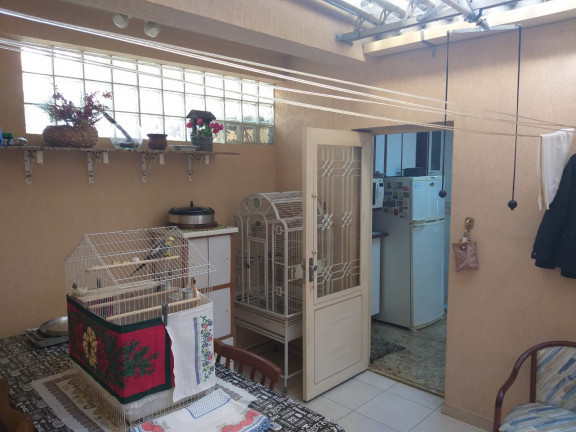 Imagem Casa com 3 Quartos à Venda, 215 m² em Jardim Aeroporto - São Paulo