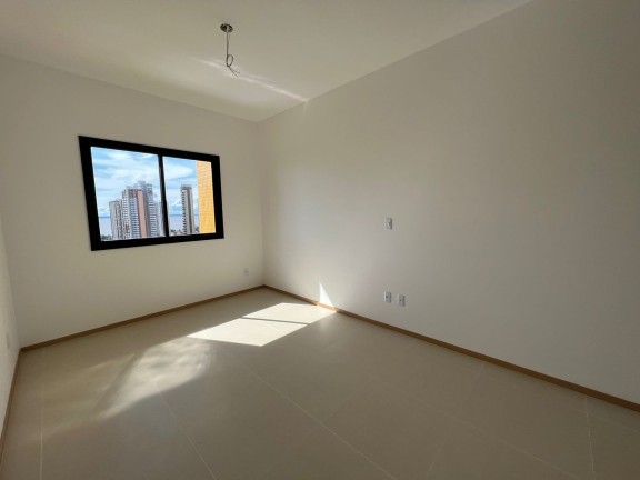 Imagem Apartamento com 4 Quartos à Venda, 260 m² em Umarizal - Belém