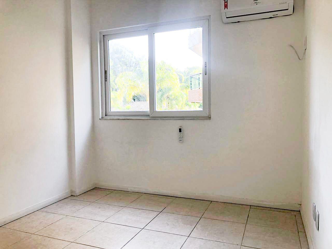 Imagem Apartamento com 3 Quartos à Venda, 140 m²em Itacoatiara - Niterói