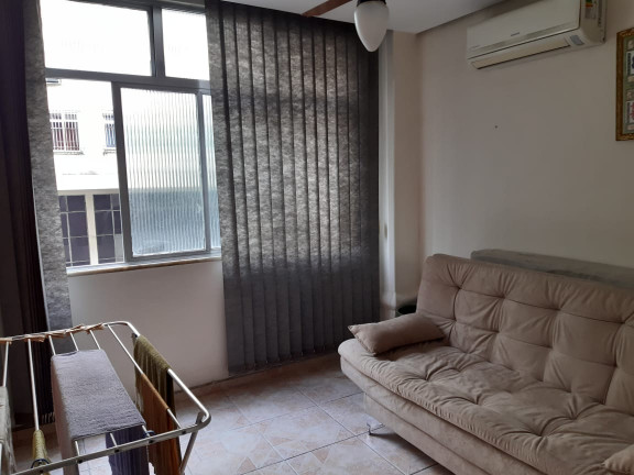 Imagem Apartamento com 2 Quartos à Venda, 65 m² em Copacabana - Rio de Janeiro