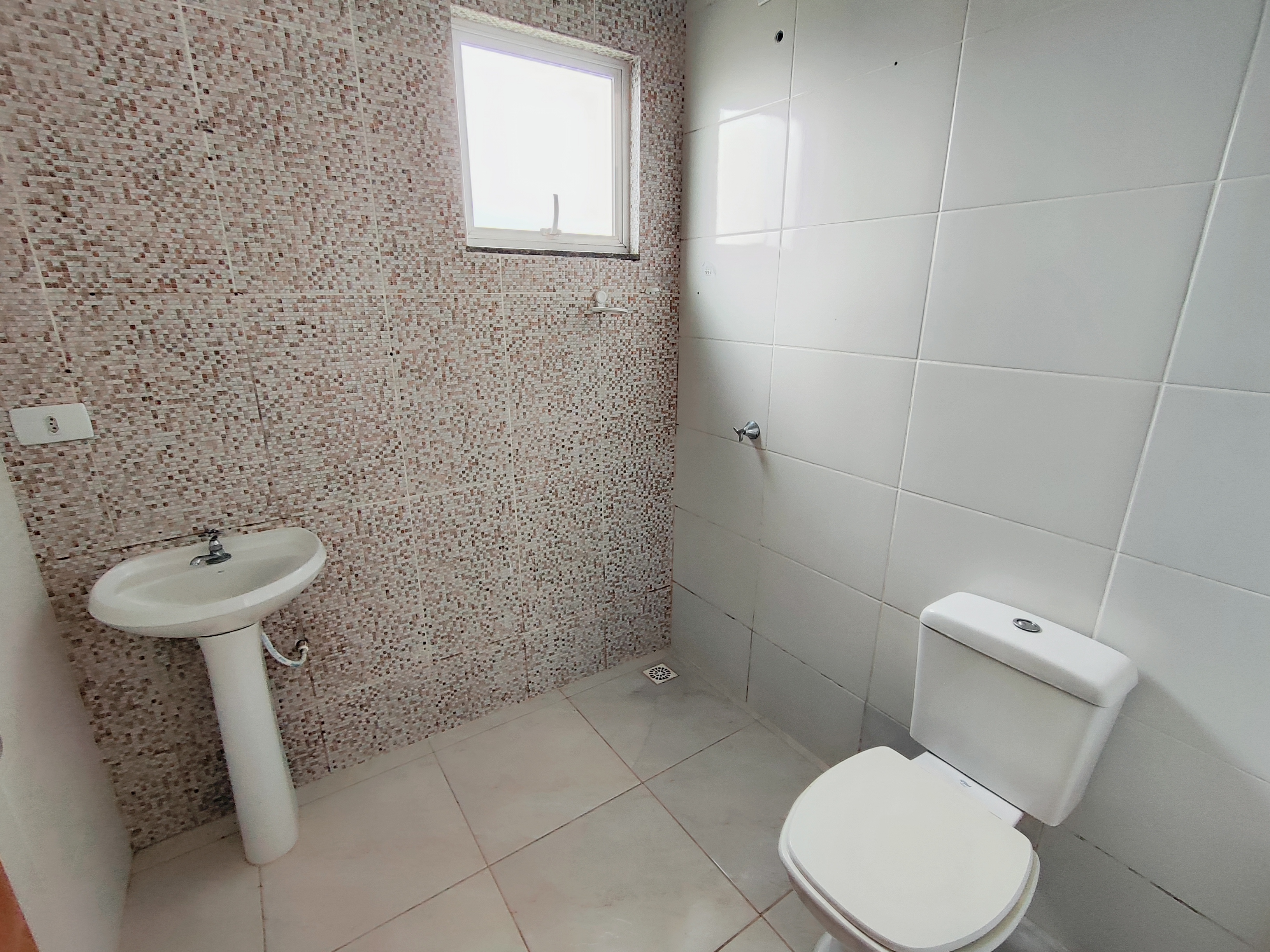 Imagem Casa de Condomínio com 3 Quartos à Venda, 52 m² em Embu - Colombo Imagem Casa de Condomínio com 3 Quartos à Venda, 52 m² em Embu - Colombo