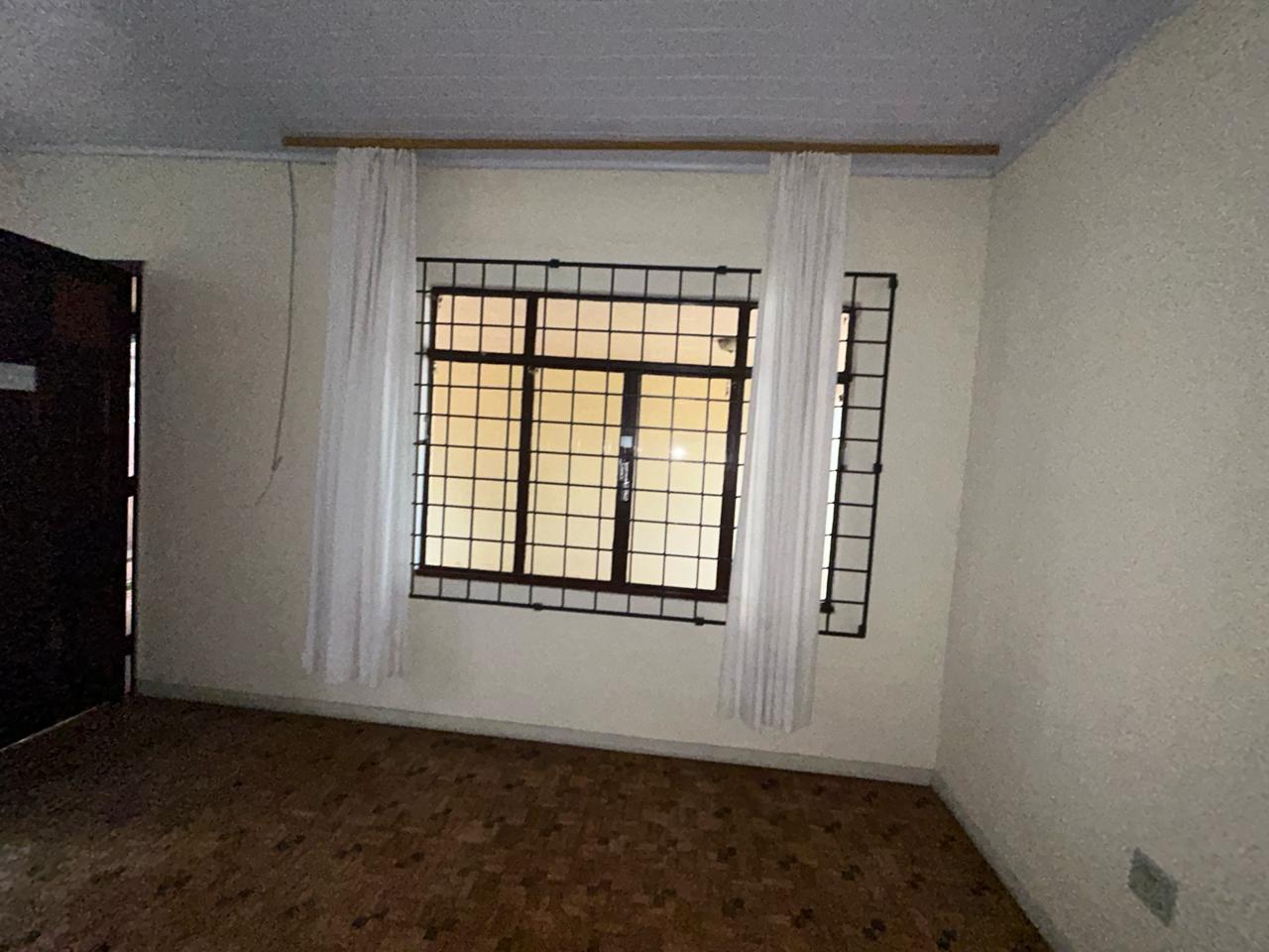 Imagem Terreno à Venda, 600 m² em Portão - Curitiba Imagem Terreno à Venda, 600 m² em Portão - Curitiba