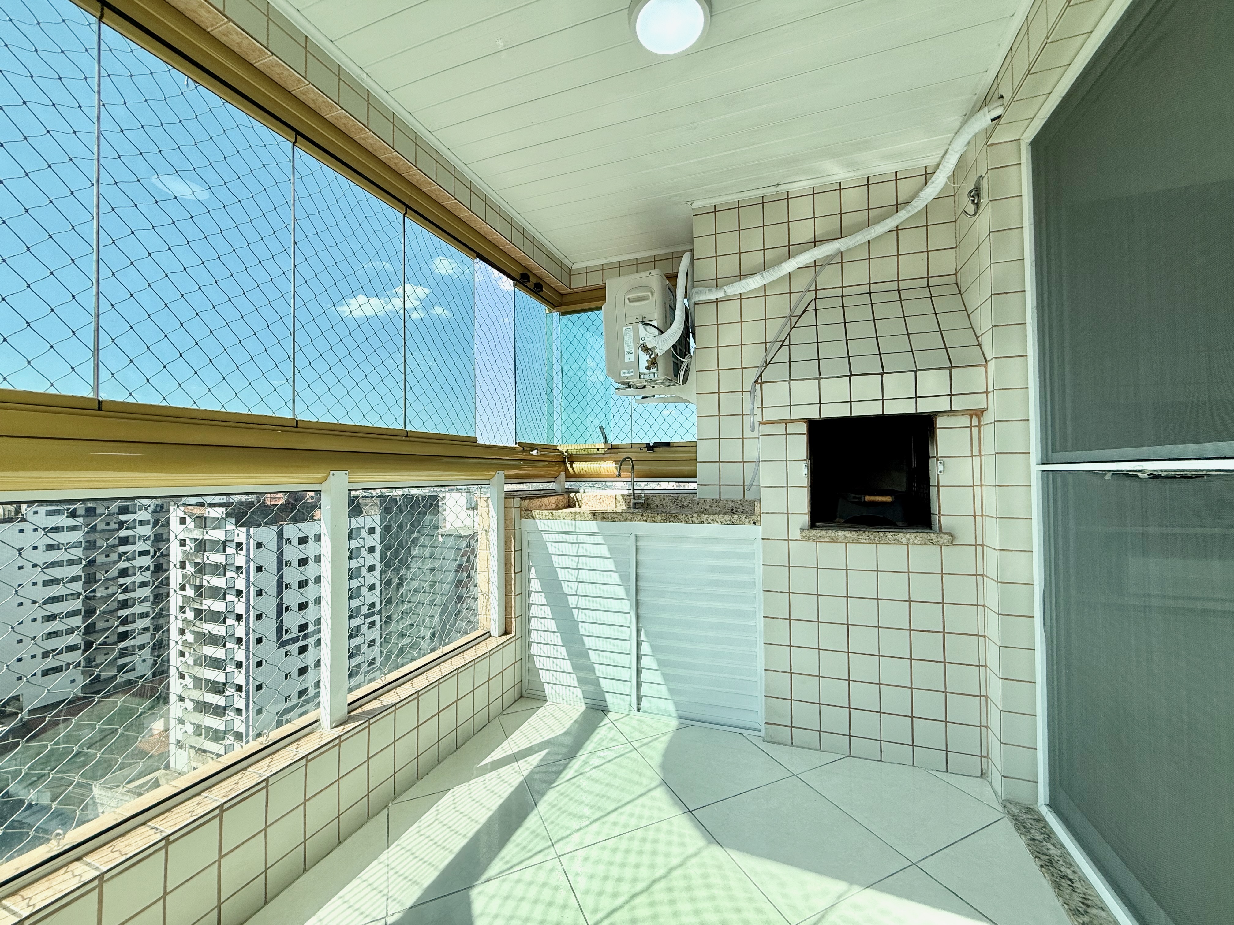 Imagem Apartamento com 1 Quarto à Venda, 45 m² em Tupi - Praia Grande