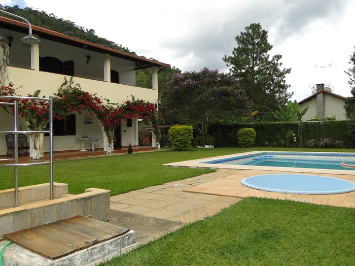 Imagem Casa com 5 Quartos à Venda, 500 m² em Várzea - Teresópolis