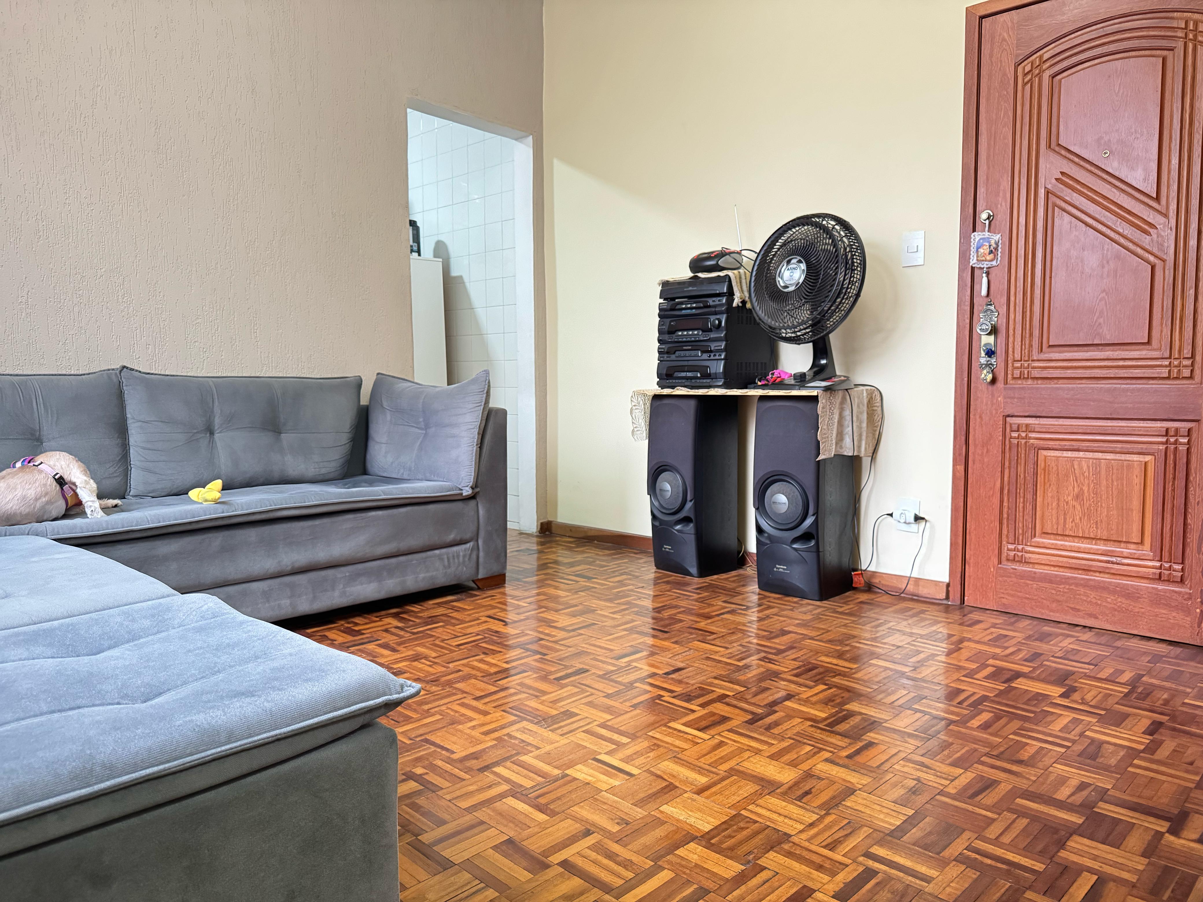 Imagem Apartamento com 3 Quartos à Venda, 90 m² em Granbery - Juiz de Fora Imagem Apartamento com 3 Quartos à Venda, 90 m² em Granbery - Juiz de Fora