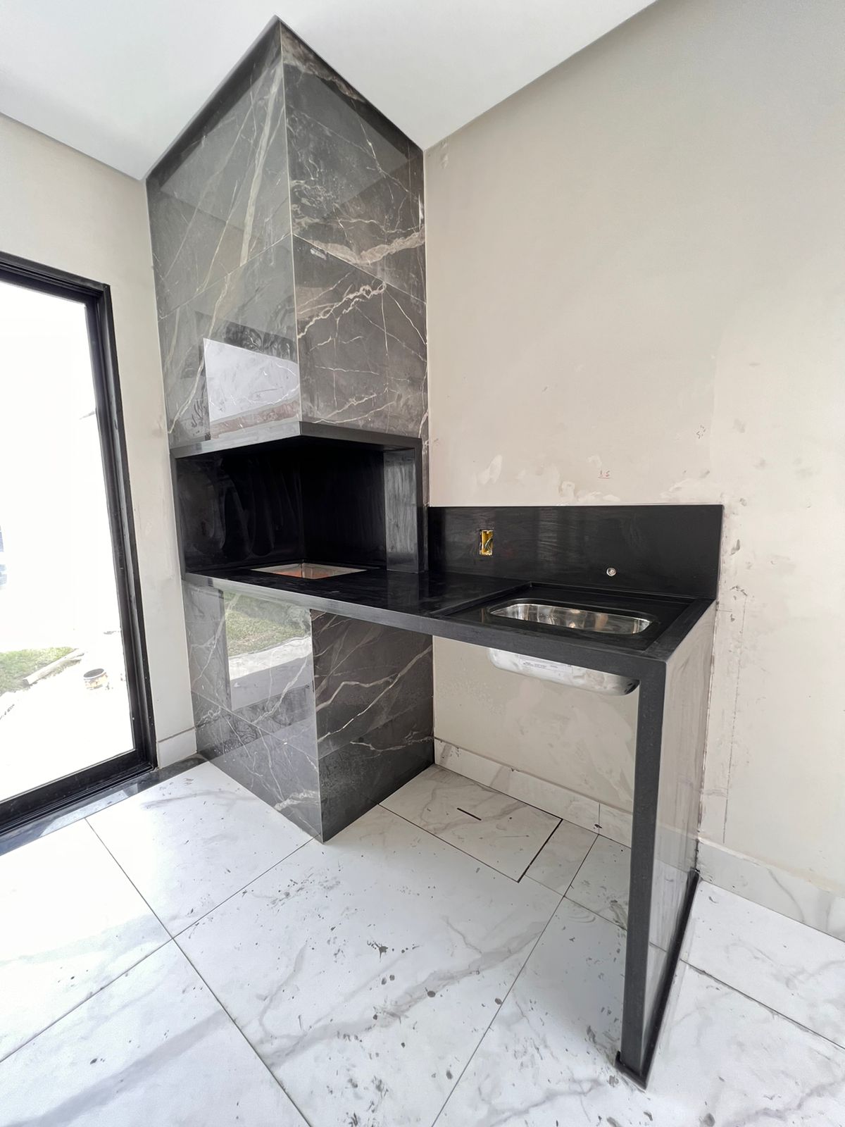 Imagem Casa de Condomínio com 3 Quartos à Venda, 225 m²em Colônia Terra Nova - Manaus