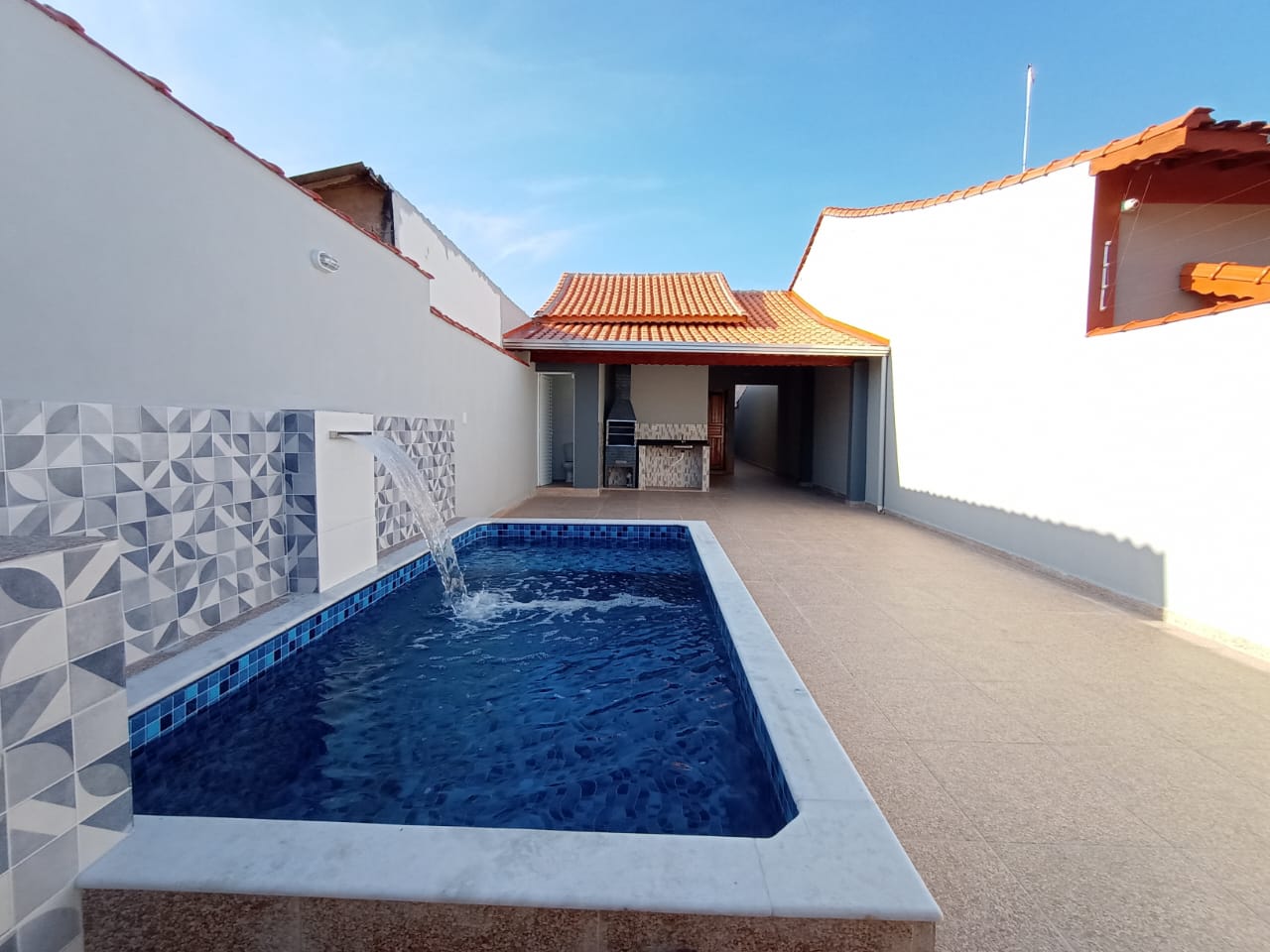 Imagem Casa com 2 Quartos à Venda, 80 m²em Balneário Samas - Mongaguá