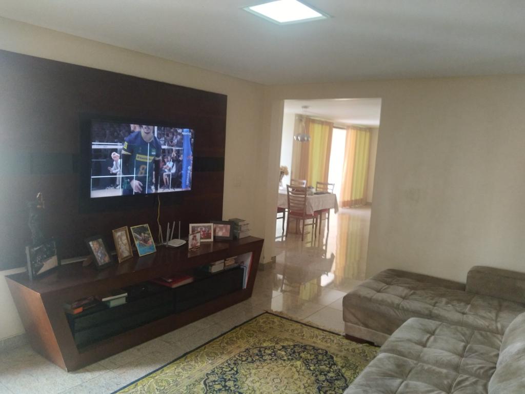 Imagem Apartamento com 4 Quartos à Venda, 216 m²em Setor Bueno - Goiânia Imagem Apartamento com 4 Quartos à Venda, 216 m²em Setor Bueno - Goiânia