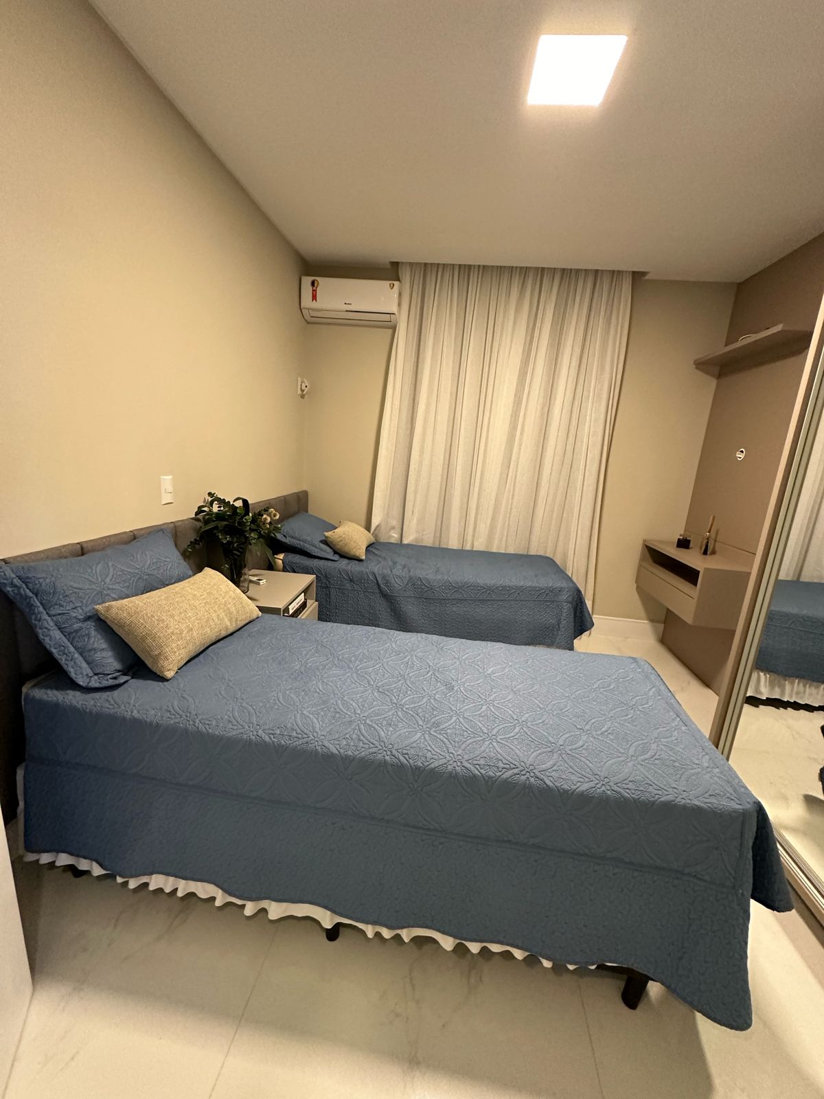 Imagem Apartamento com 3 Quartos à Venda, 200 m²em Meia Praia - Itapema