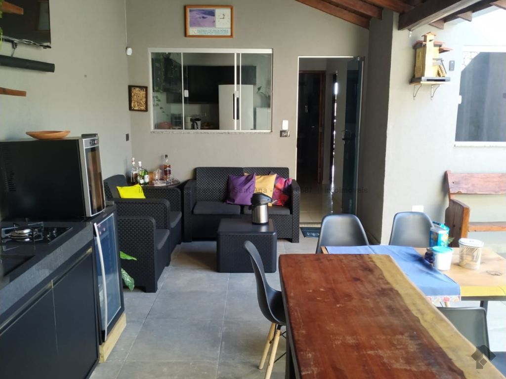 Imagem Casa com 2 Quartos à Venda, 152 m²em Los Angeles - Campo Grande