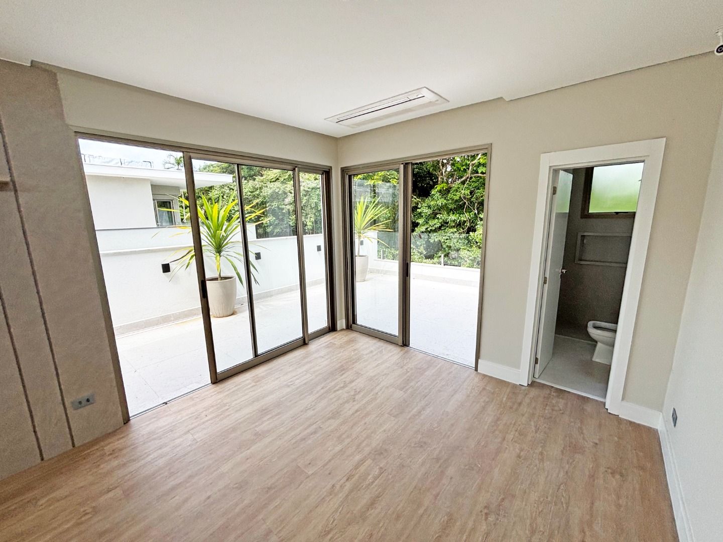 Imagem Casa com 6 Quartos à Venda, 475 m² em Riviera - Bertioga