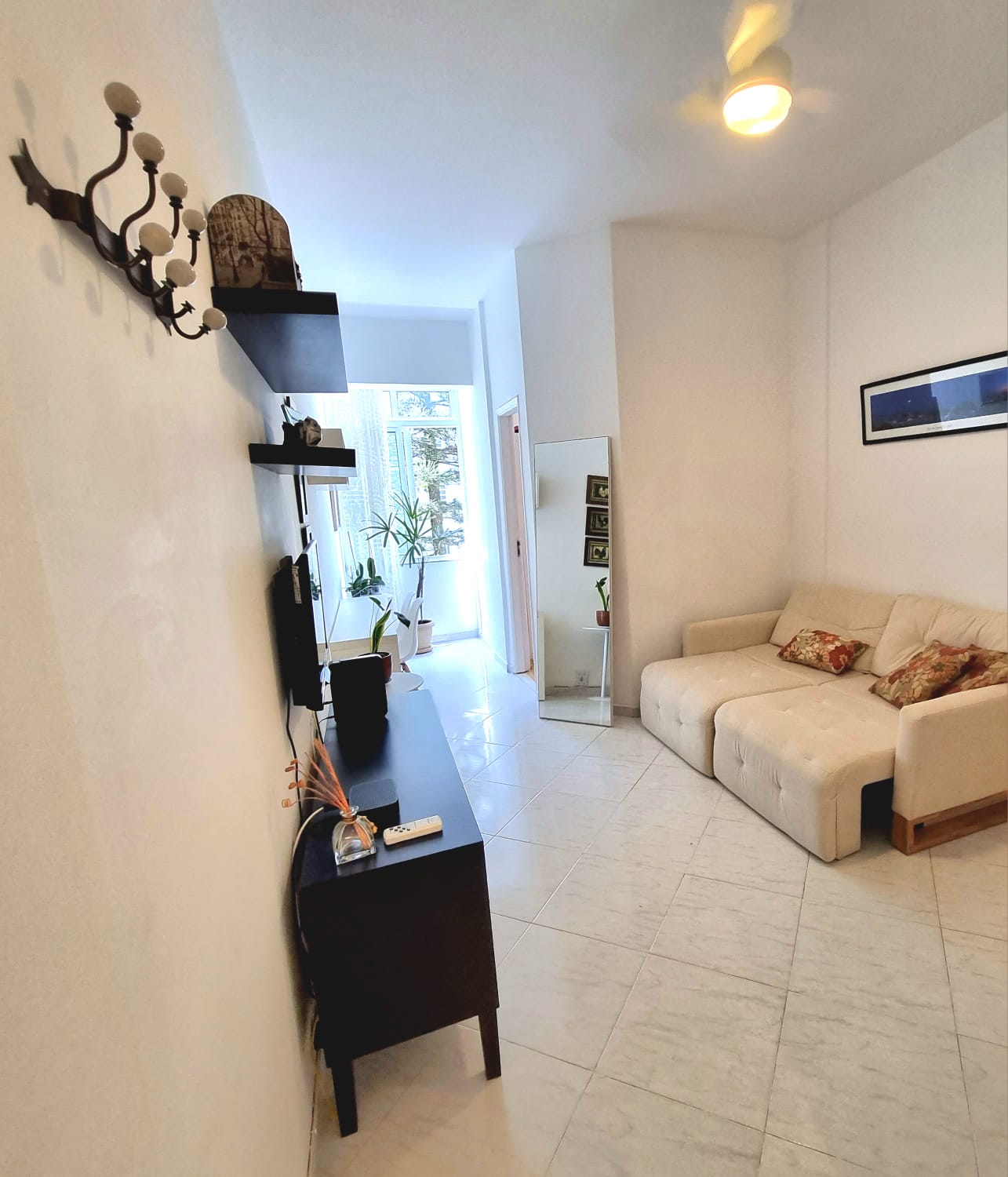 Imagem Apartamento com 2 Quartos à Venda, 65 m²em Leblon - Rio de Janeiro