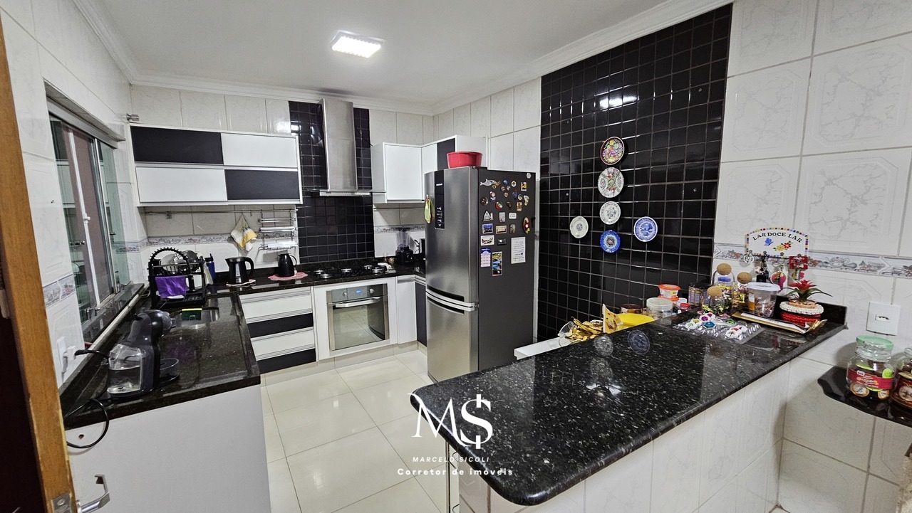 Imagem Casa de Condomínio com 3 Quartos à Venda, 400 m² em Setor Habitacional Vicente Pires - Trecho 3 - Brasília Imagem Casa de Condomínio com 3 Quartos à Venda, 400 m² em Setor Habitacional Vicente Pires - Trecho 3 - Brasília