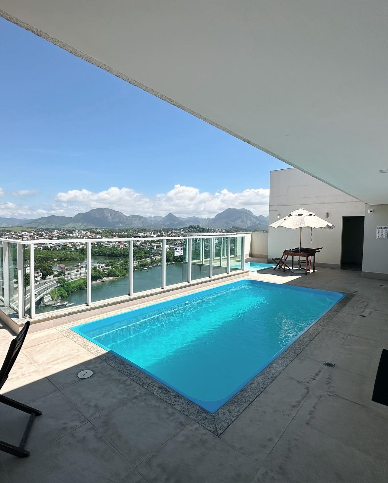 Apartamento com 2 Quartos à Venda, 65 m²em Centro - Guarapari