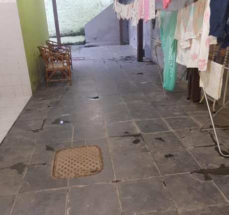 Imagem Casa com 2 Quartos à Venda, 300 m² em Jardim José Bonifácio - São João De Meriti