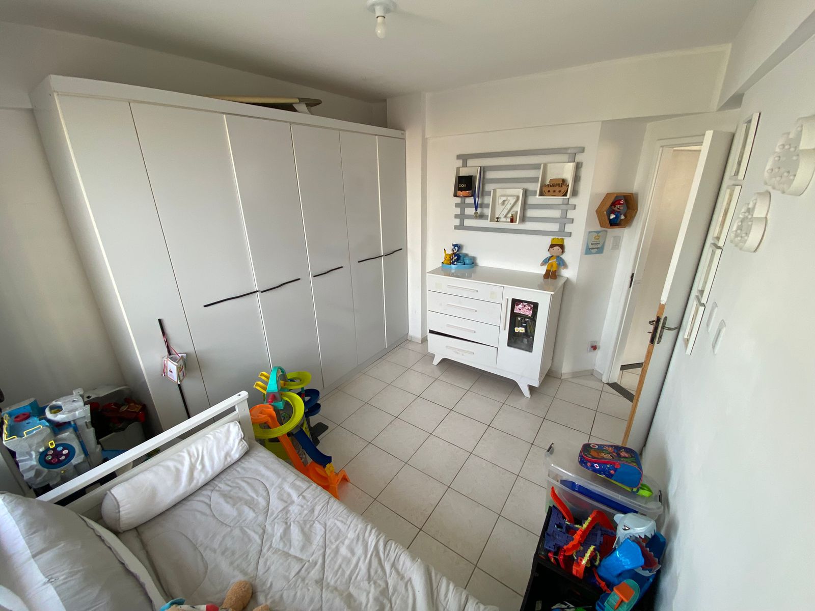 Imagem Apartamento com 2 Quartos à Venda, 81 m² em Atalaia - Aracaju